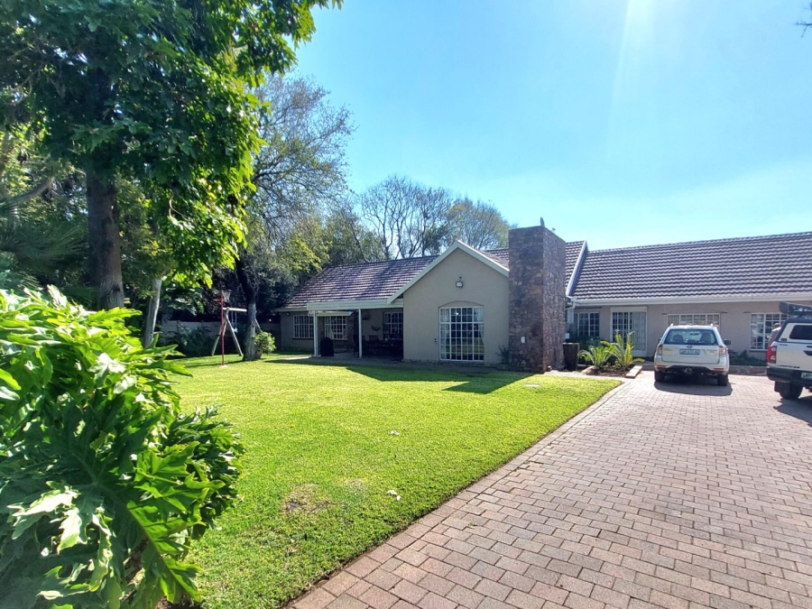 5 Bedroom Property for Sale in Brits North West